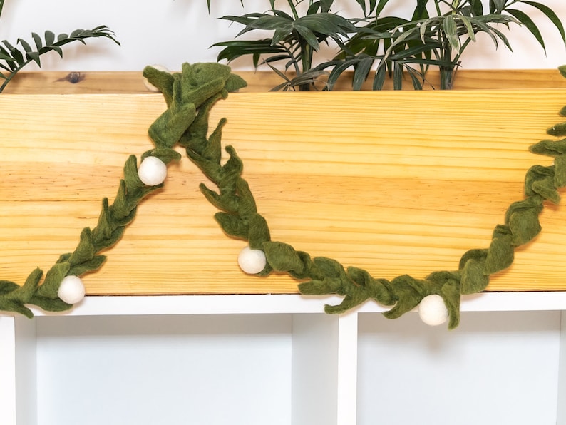 180cm Green Felt Leaf Garland Home Decor Holiday Decor Handmade Free Shipping image 5