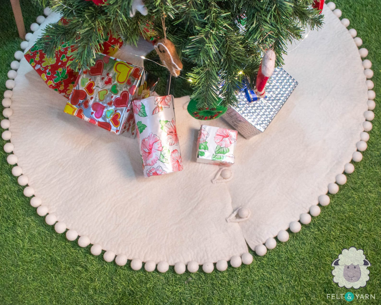 Wool Felt Tree Skirt 