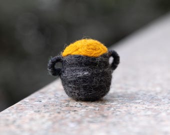 50 Pieces | 4cm Felt Pot of Gold | Gold Felt Decor | St. Patrick&#39;s Day | Felt Supply | Fair Trade | 100% Wool and Handmade  | FREE SHIPPING