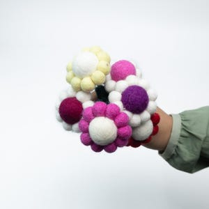 16cm Mini Felt Daisy Flower Bouquet Bulk Wholesale | Handmade Artificial Daisies for Nursery Decor | DIY Felt Flower Decor