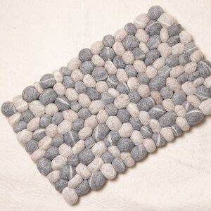 Wool Felt Pebble Rug Perfect for Living Room, Handmade Natural Bed Room ...