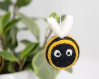 Handcrafted Wool Felt Bumble Bee Ornament | DIY Bee Garland | Felt Educational Toy | Felt Bee Craft | Pretend Play Toy | Unique Small Gift