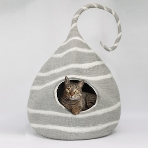 40cm Modern Felt Cat Cave Bed with Tail for Small and Big Cats