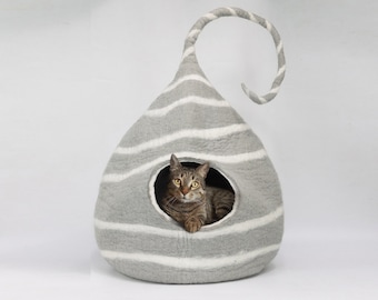 40cm Modern Felt Cat Cave Bed with Tail for Small and Big Cats