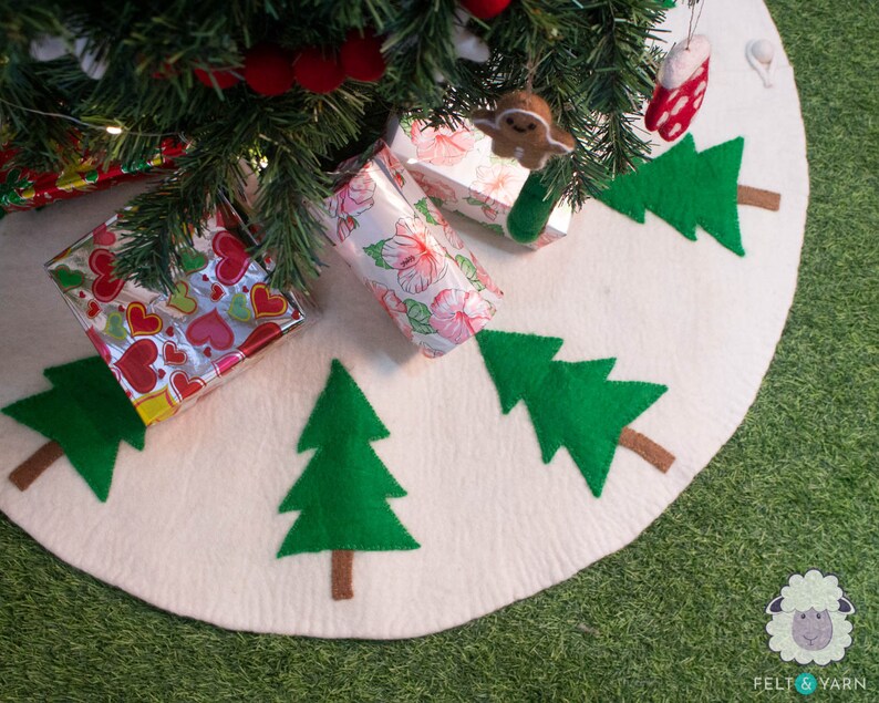 Wool Felt Tree Skirt 