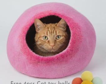 Pink Gradient Wool Cat Cave Bed / Felt Cat House / Gift for Cat Lovers
