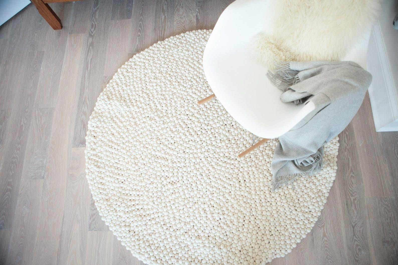 Feutre Ball Rug Room Natural Living & Bed Tapis en Laine Fait à La Main, Tapis Équitable Adapté Crèc