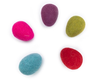 25 Handmade Wool Felt Easter Eggs: Colorful Table Decor