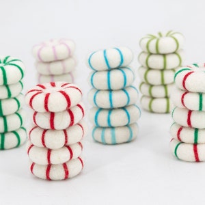 35 pieces-4cm Felt Peppermint Candy Needle Felted Colorful Peppermint Candy Craft Supply Free Shipping image 3