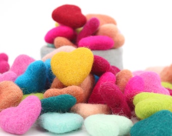 35 piezas - Corazones de fieltro de lana de 4 cm, 100 colores, hechos a mano y ecológicos - ENVÍO GRATIS