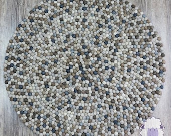 Trendy Grey-Black Pom Pom Rug, Perfect for Bedrooms and Playrooms, Natural Color Woolen Felt Ball Rug, Kids Playroom Nursery Rugs