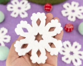 Wolvilt sneeuwvlokken in bulk | Gevilte vormen | Kerstboom hangende ornamenten | Vilten kerstdecoratie