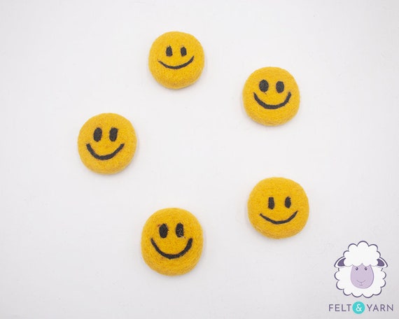 Onbemand iets Verfrissend Needle Felted Handmade Mini Smiley Face Emoji for Decoration - Etsy