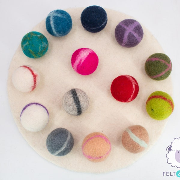 Bulk wool felt cat toy ball with sound, felt rattle ball, cat toys, pet toys, free delivery