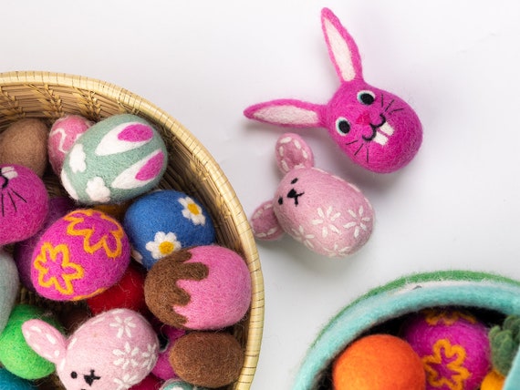 刺繍デザイン ニードルフェルト イースターエッグ エッグハント用