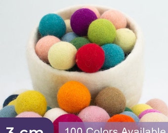Pompones de fieltro de lana de 3 cm, hechos a mano, multicolor, 100 colores disponibles.