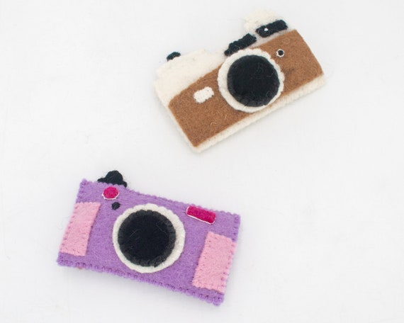 Stitched Wool Felt Cute Vintage Camera Felt Camera Keyring