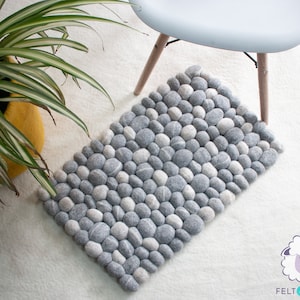 Felt Pebble Rug | Felt Stone Rug | Grey Felted Rug | Grey Wool Rug | Pom Pom Rug | Felted Rug | Stone Carpet | Rock Rug | Pebble Carpet