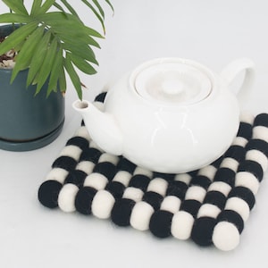 Checkered Square Felt Ball Trivets | Wool Placemats | Felt Ball Pot Holder | Absorbent Pom Pom Trivets