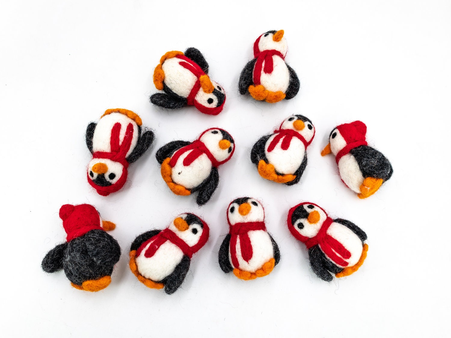 Pingüino de de de 8 cm con bufanda roja y - Etsy España