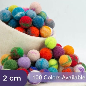 Pon pon in feltro sfuso all'ingrosso da 2 cm, pon pon in lana naturale per decorazioni per la casa e progetti fai da te: inizia con 200 pezzi