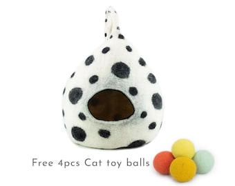 40cm Wool Felt Polka Dotted Cat Cave House with Tail Eco-friendly Bed for Cats