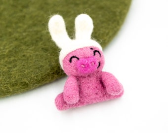 10 Pieces Needle Felted Pig With Bunny Ear For Decor And Pretend Play, Needle Felt Pig Toy For Props And Decor: Fair Trade and Handmade