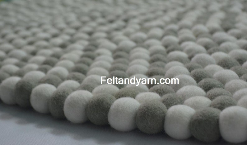 Grauen Weichen Weissen Filz Kugel Teppich Filzkugel Matte Etsy