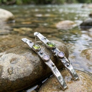 Long Drop Earrings 925 Sterling Silver, Handmade Hammered Dangle Earrings with Peridot and Amethyst, Oxidized Artisan Jewelry Gift image 3