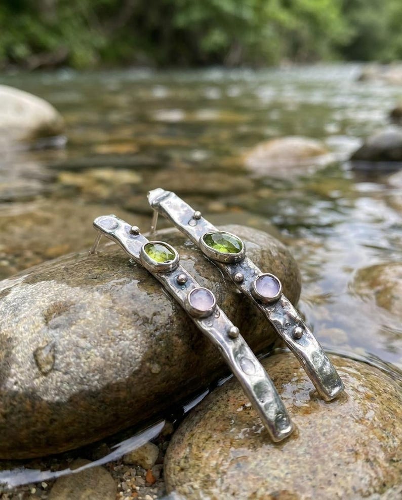 Long Drop Earrings 925 Sterling Silver, Handmade Hammered Dangle Earrings with Peridot and Amethyst, Oxidized Artisan Jewelry Gift image 3