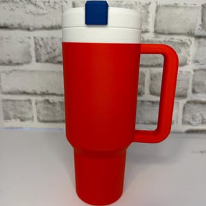 Slim Can Hide-A-Can | 3D Printed Splash Guard | Straw Cup Lid Cover | Travel Mug Splash Reducer | Compatible with 12oz slim cans