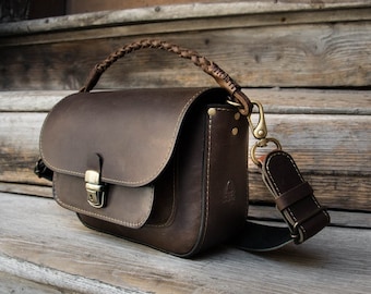 Luxury Handmade Leather Handbag Shoulder Brown Bag Full Grain Leather Purse for Women Original, Vintage and Classic Design by LadyBuq Art