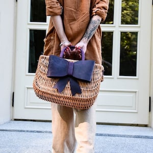 Wicker Bag with big leather bow, Unique Bag, Shopping Bag, Picnic Basket, Wicker Basket, Full Grain Leather Willow basket, Birkin Basket Bag image 4