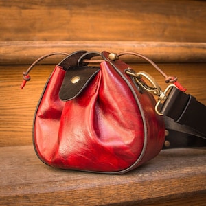 Rote kleine Tasche Perfekte Leder Geldbörse Original einzigartige Crossbody Tasche Perfektes Geschenk für Mutter Tochter Frau Kleine Leder Geldbörsen