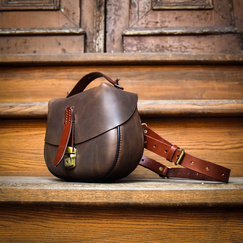 Saddle purse and backpack, orginal crossbody handmade handbag, leather bag, personalized bag, brown veg leather backpack, unique vintage bag image 8