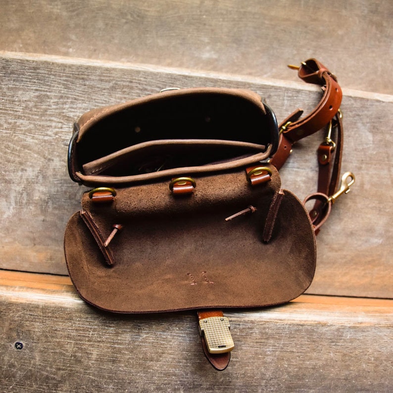 Saddle purse and backpack, orginal crossbody handmade handbag, leather bag, personalized bag, brown veg leather backpack, unique vintage bag image 4