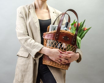 Unique handmade wicker and leather basket, Handwoven Exclusive Bag, Wicker Shopping Bag, Full Grain Leather, Ladybuq Wicker Basket, Gift