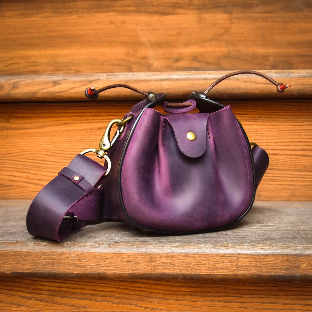 Old trend gypsy 2025 soul leather crossbody bag