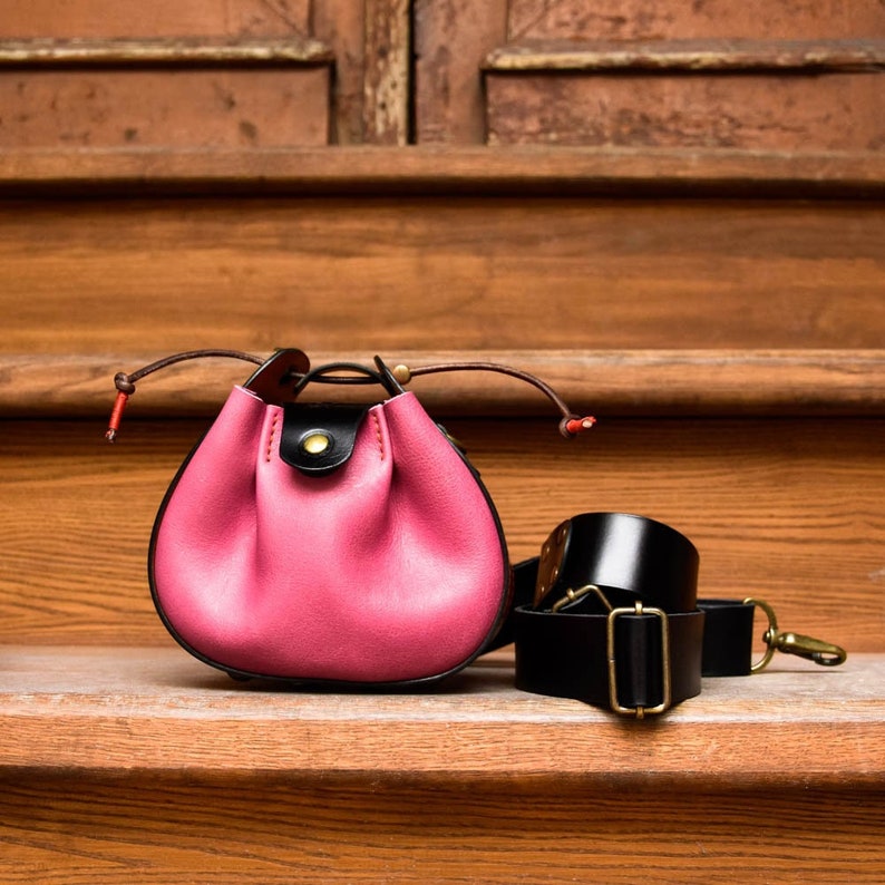 Small leather purse, bucket bag, hippie purse, hobo bag,summer purse, pink purse, designer shoulder bag , luxury purse, stylish bag zdjęcie 1