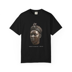 Camiseta Ife Head Wireframe, Colección Bronce y Nilo, Camiseta de Arte Africano (Teñida en Prenda) imagen 8