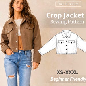 Puede incluir: Una mujer con una chaqueta corta de pana marrón con dos bolsillos en el pecho y botones, combinada con vaqueros azules rotos. La imagen también presenta una ilustración del patrón de costura de la chaqueta, con el texto "Crop Jacket Sewing Pattern" y la talla XS-XXXL.