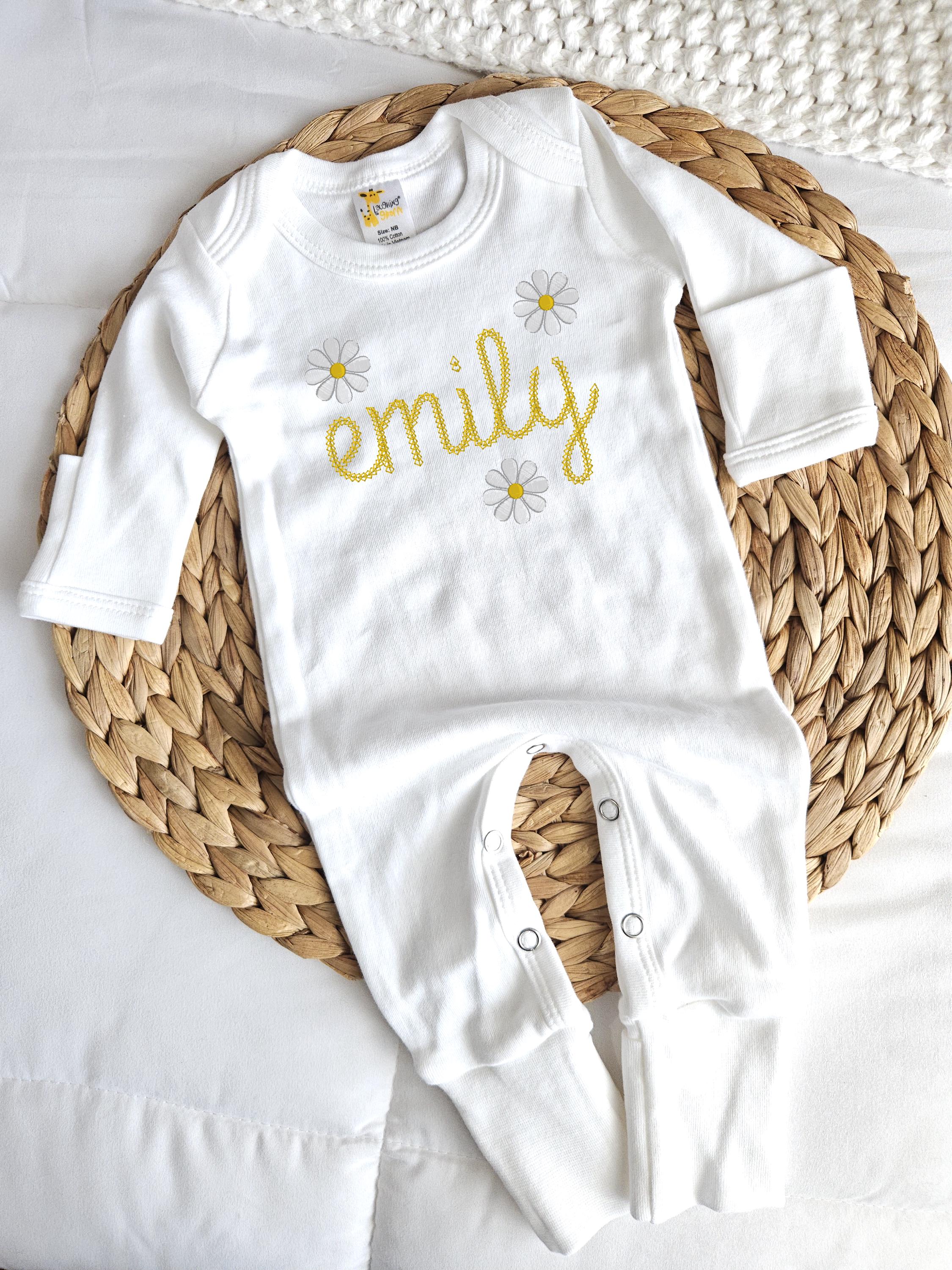 Cotton Sleeper for Baby Girl Embroidered Daisies and Custom Name Spring Outfit for Newborn Welcome New Baby Shower Gift Personalized White