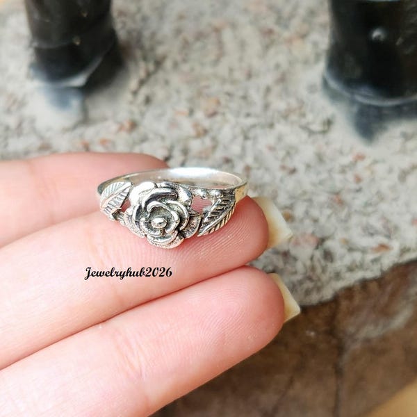 Rosblomstring i sterlingsilver, handgjord damarmband