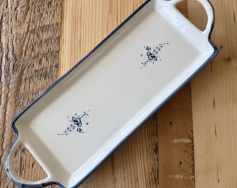 Villeroy & Boch 1748 blue floral ceramic serving tray with two handles