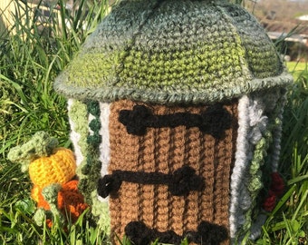 Crochet Pattern - Groundkeepers Hut - Magical Creatures - Fantastic Creatures - Kids Toy Bag - Wizard School