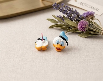 Donald Duck Face Earrings – Blue Hat Polymer Clay Earrings – Disney Inspired Jewelry – Cute Handmade Disney Park Accessories