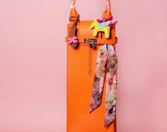 Fancy Leather Hookah Carry Bag, Shisha Skunk Smell Proof Tube Bag.