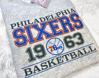 Pull à col rond inspiré des Sixers