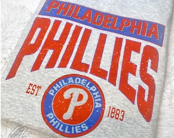 Pull ras du cou inspiré des Phillies