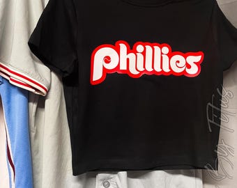 Haut court inspiré des Phillies